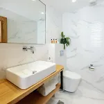 Vila Velonis With Private Pool And Sea View