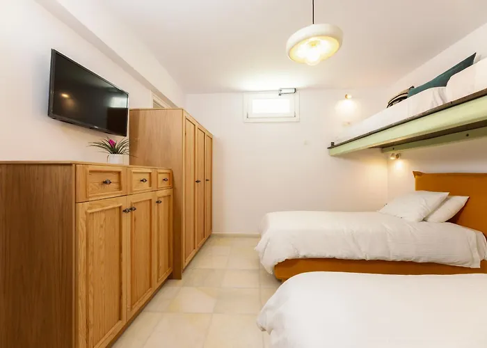 Velonis With Private Pool And Sea View * Айя-Анна