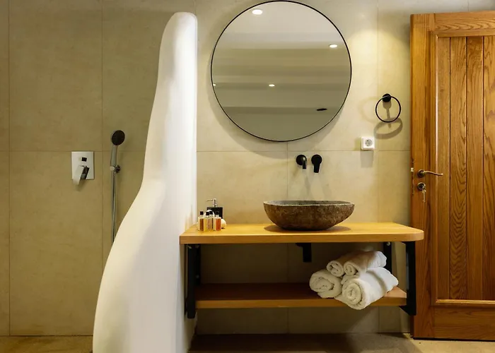 Velonis With Private Pool And Sea View