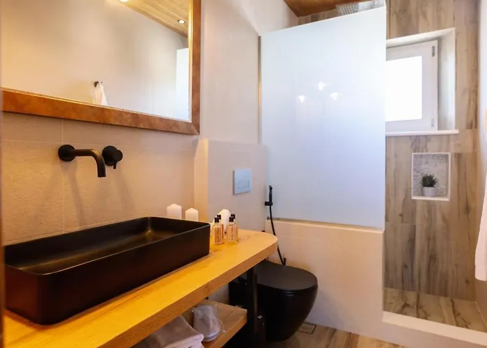 Velonis With Private Pool And Sea View Вилла Айя-Анна