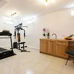 Velonis With Private Pool And Sea View *