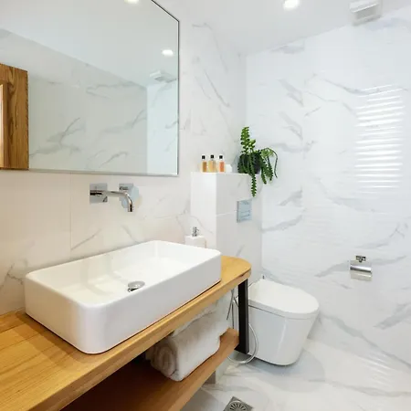 Villa Velonis With Private Pool And Sea View