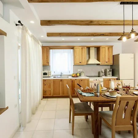 Velonis With Private Pool And Sea View 빌라